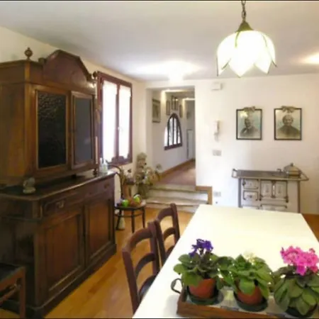 Walk On The Water ✧ 5 Minutes To Rialto Bridge Apartment Venice Exterior photo